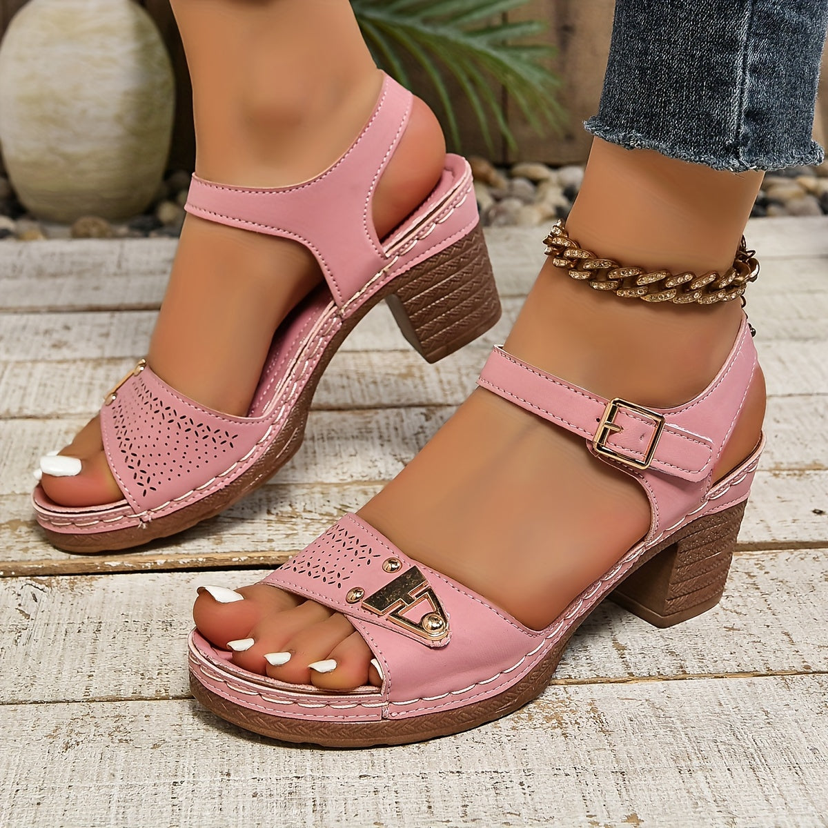 Amalfi | Women’s Amalfi Sandals with All-Day Cushioning