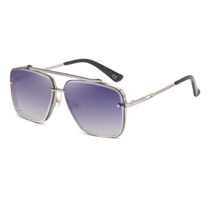 Retro | Women’s Square Metal Sunglasses with Gradient Lenses