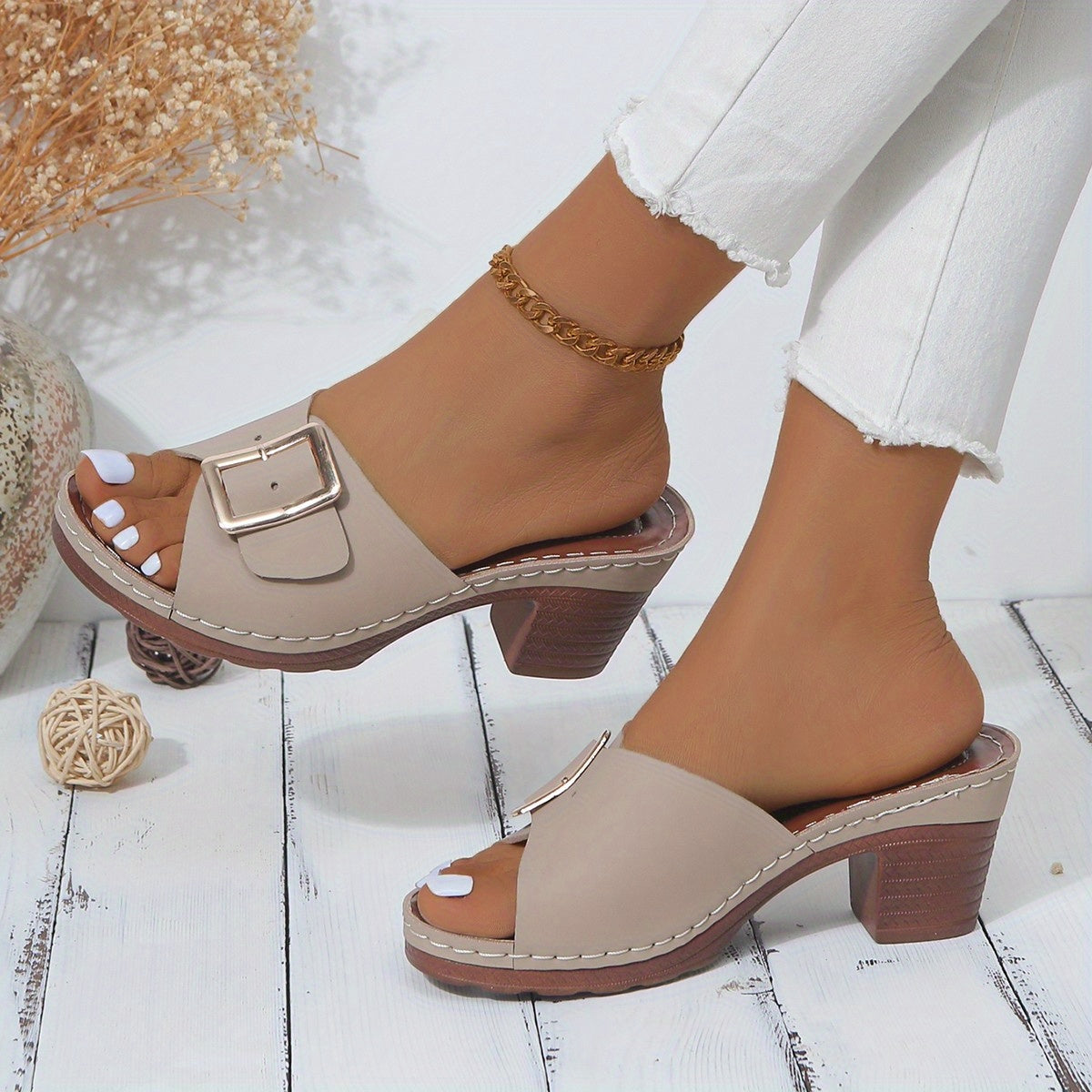 Camilla | Women’s Camilla Sandals with Buckle