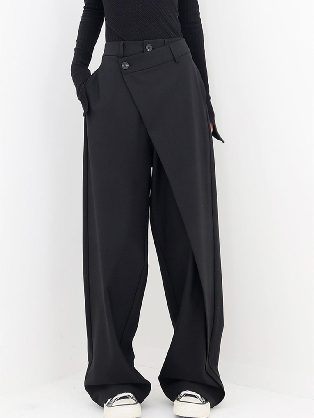 Cleo | Women’s Relaxed Fit Trousers with Lightweight Fabric