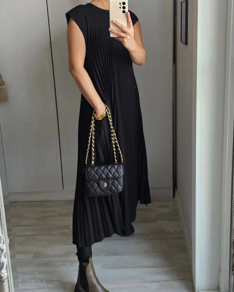Gwendoline | Women’s Pleated Maxi Dress with Flowing Silhouette