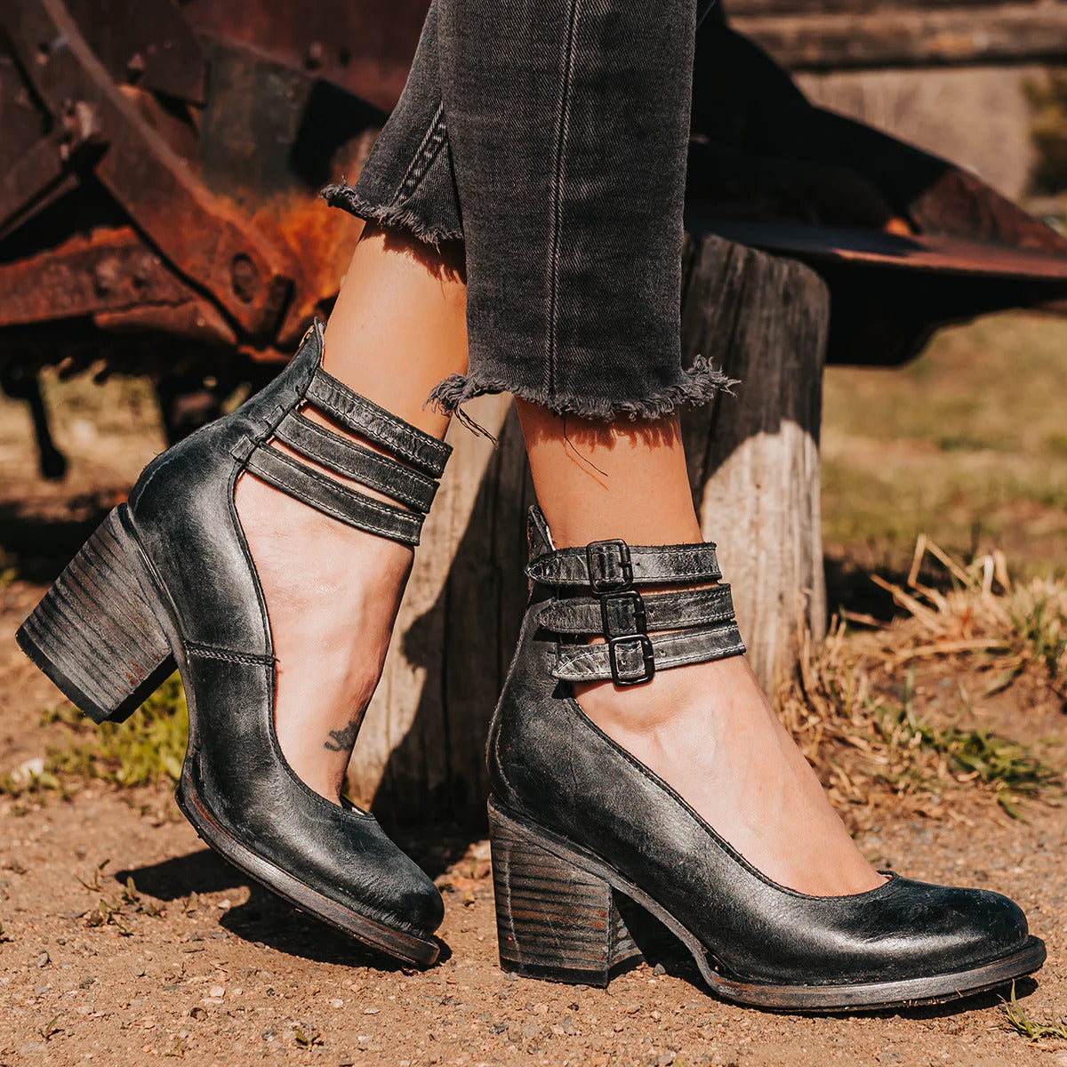 Naturéva | Women’s Elegant Sandals with Supportive Heel