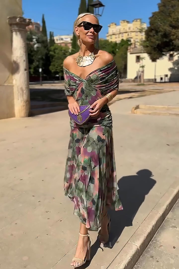 Bella | Women’s V-Neck Maxi Dress with Dreamlike Print