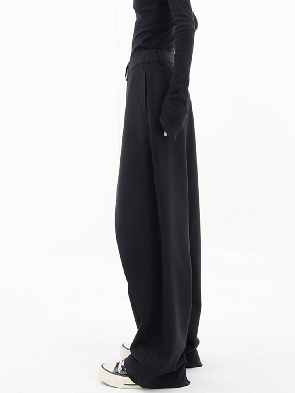 Cleo | Women’s Relaxed Fit Trousers with Lightweight Fabric