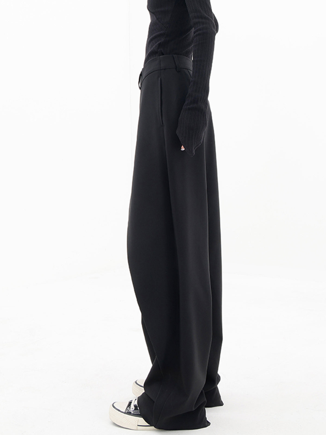 Cleo | Women’s Relaxed Fit Trousers with Lightweight Fabric