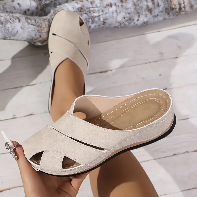 Tereza | Women’s Breathable Round Toe Sandal with Cushioning