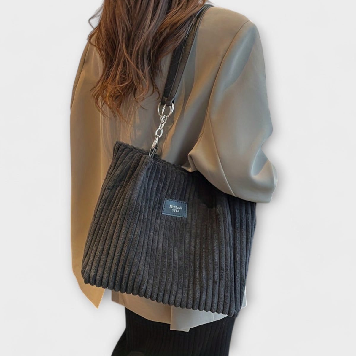 Vivian | Women’s Ribbed Tote Bag with Chain Handles