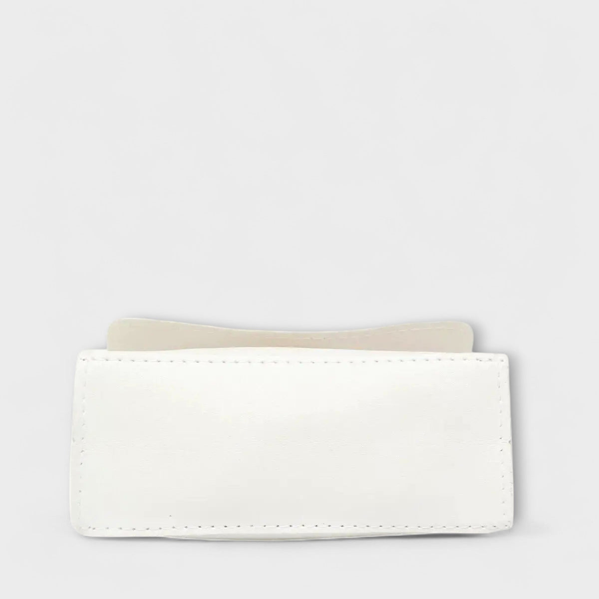 Alvhild | Women’s Elegant Handbag with Scarf Accent