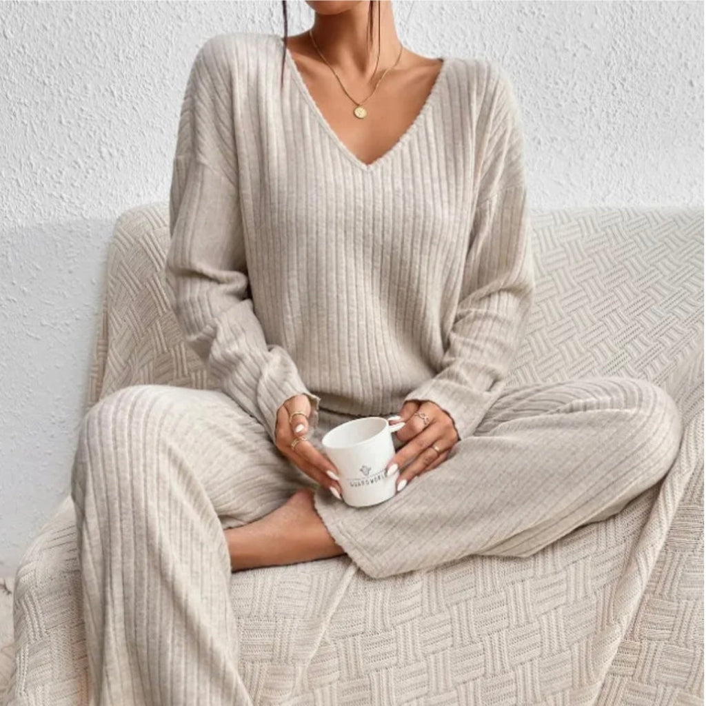 CozySet | Women’s Knitted 2-Piece Set with Soft Warmth