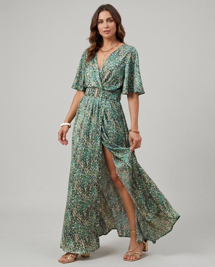 Elegant Flowy Dress for Any Occasion