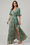 Elegant Flowy Dress for Any Occasion