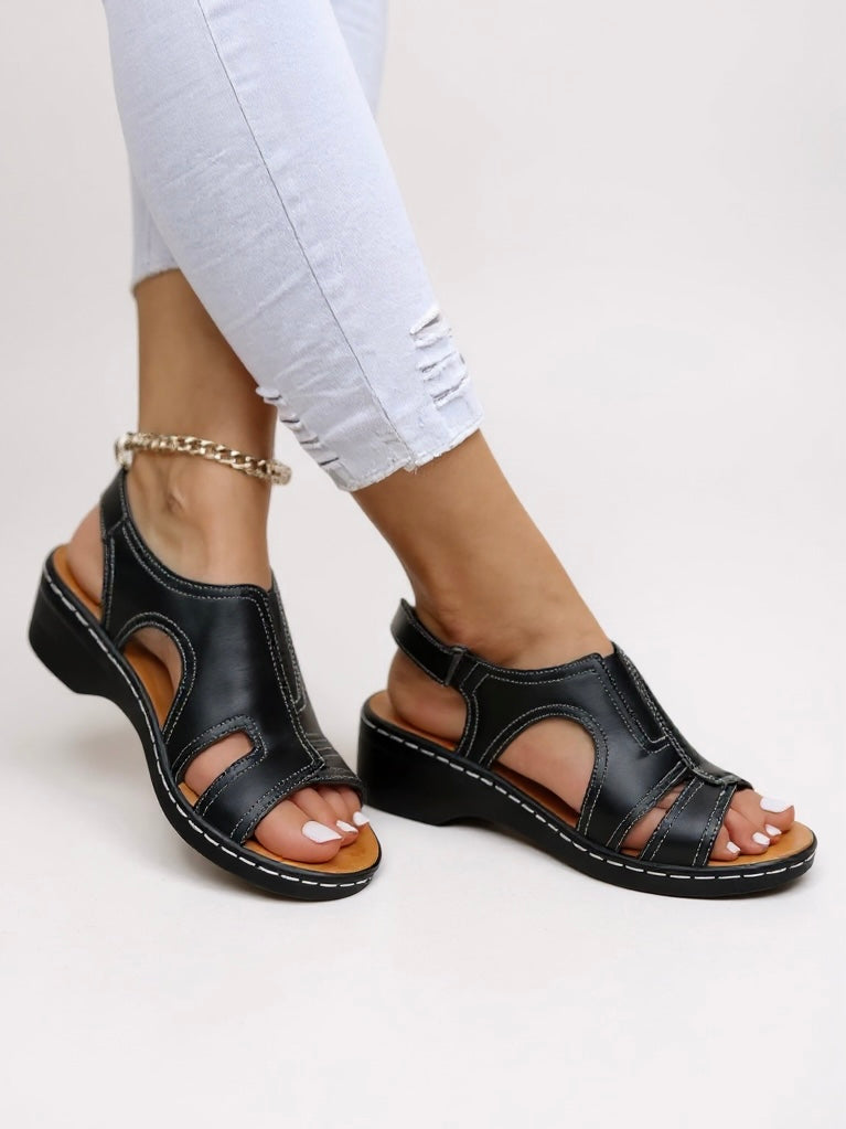 June | Women’s Strappy Sandals with Adjustable Fastening