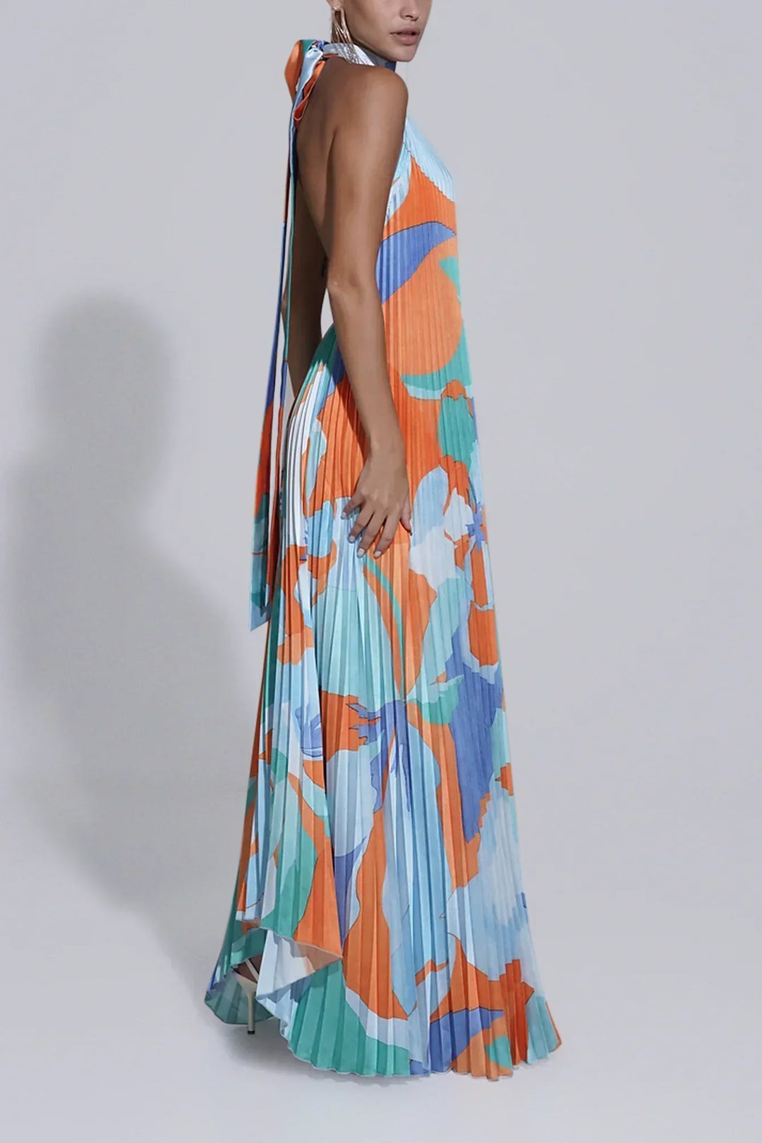 Isla | Elegant Halter Pleated Maxi Dress
