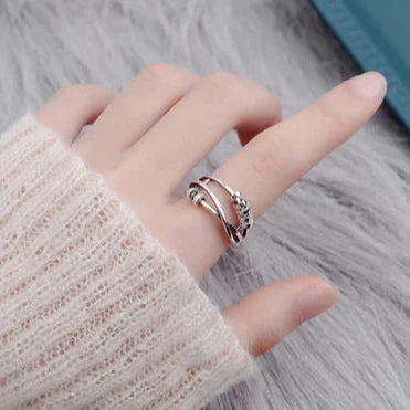 Camila | Women’s Spinner Ring with Rotating Band