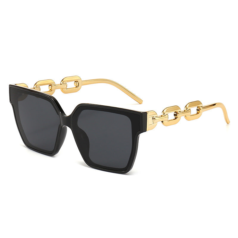 Milan | Women’s Oversized Streetstyle Sunglasses with Oversized Frame
