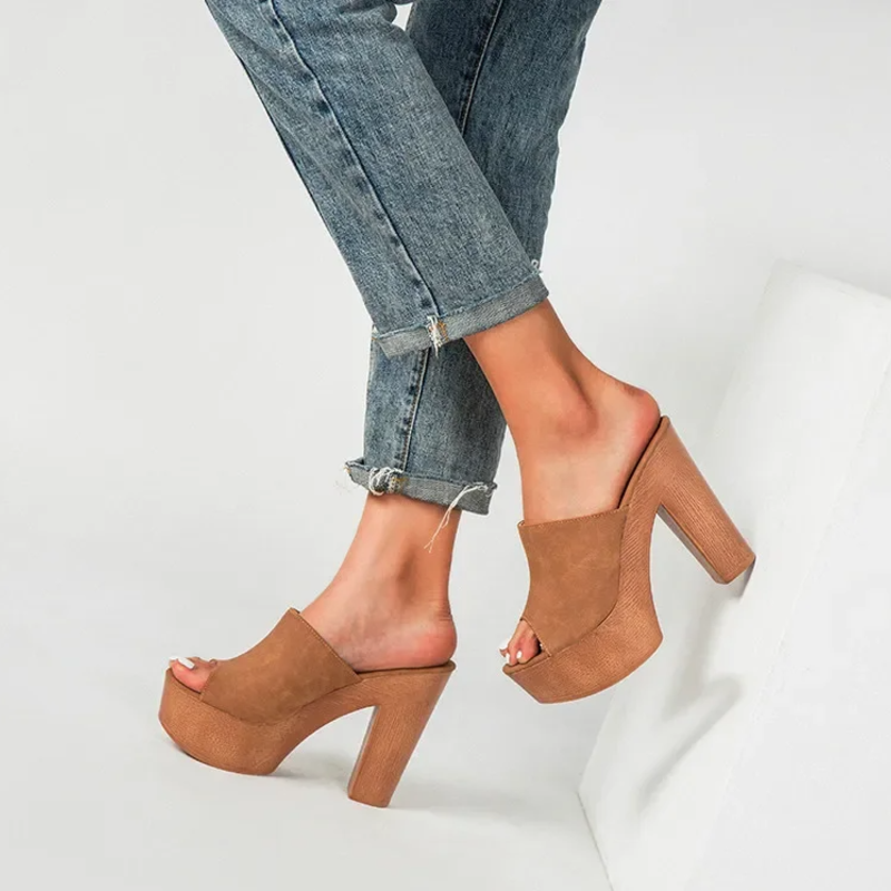 Siena | Women’s Platform Sandals with Lift