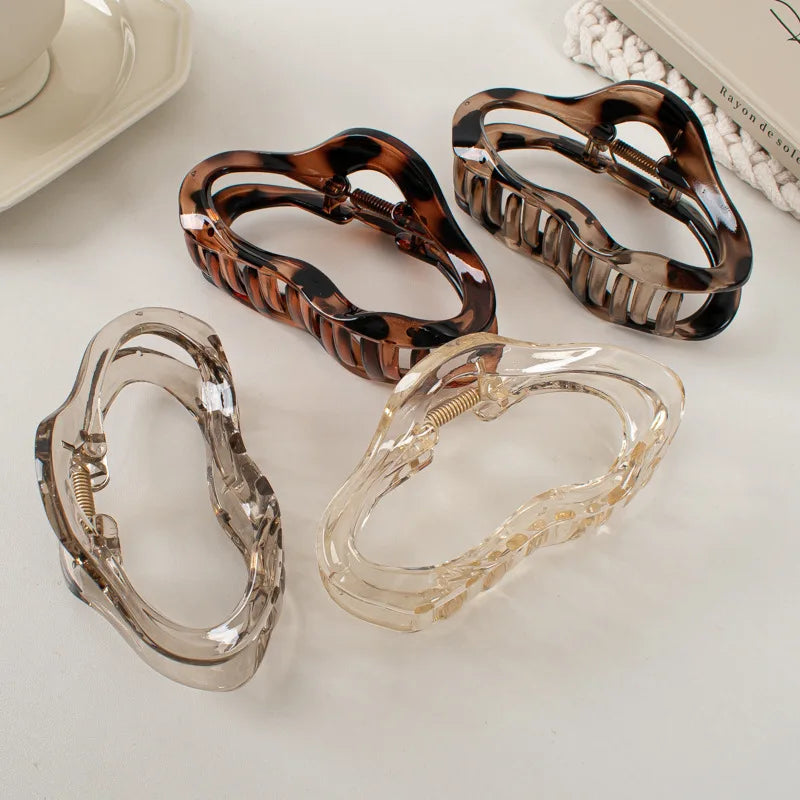 Jarra | Women’s Irregular Cave Hair Clips with Claws