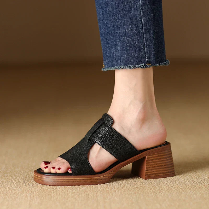Enara | Women’s Minimalist Sandal with Cushioned Insole