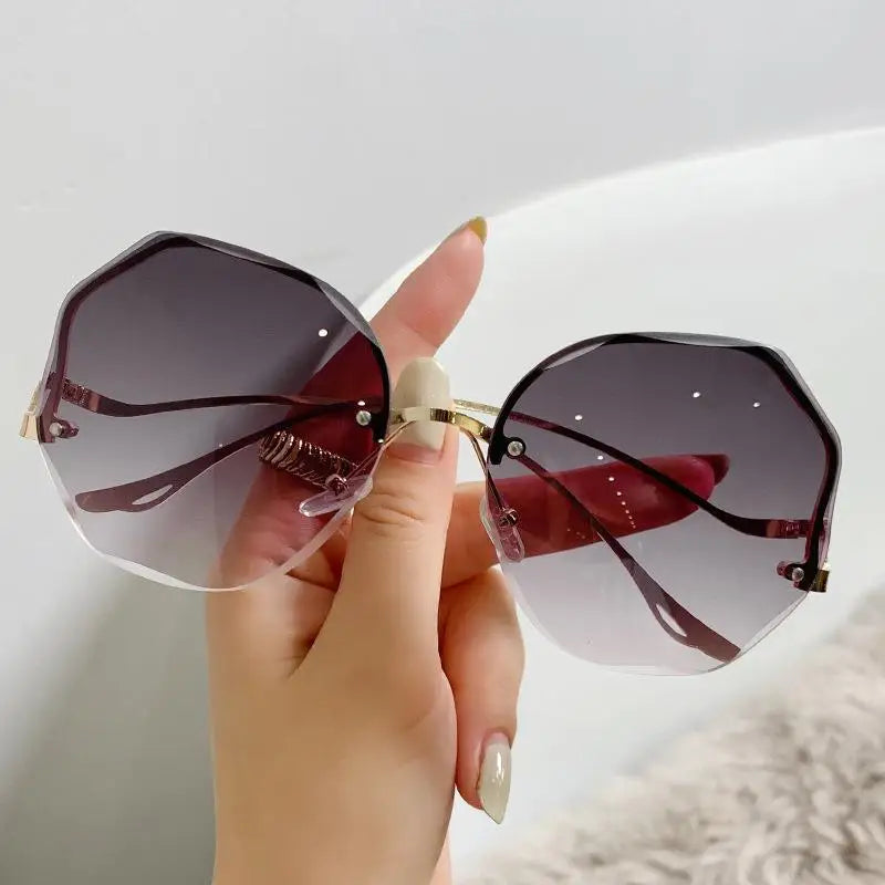 Moana | Women’s Oversized Square Sunglasses with UV Protection