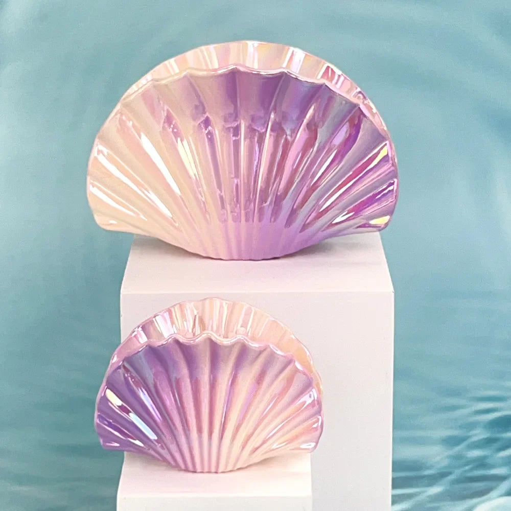 Muweordy | Women’s Gradient Shell Hair Claw with Shimmer