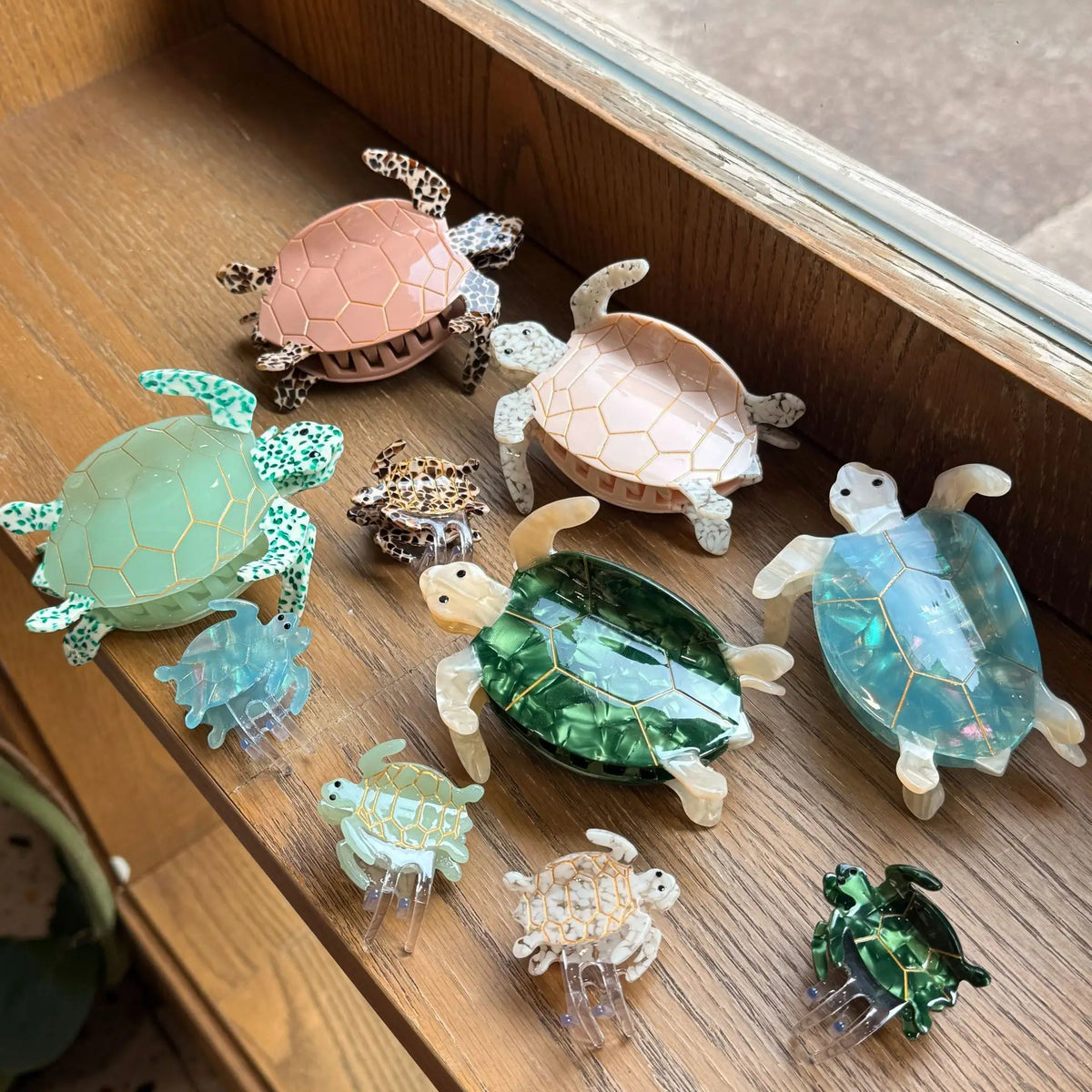 Alira | Women’s Mermaid Tortoise Hair Clip with Grip