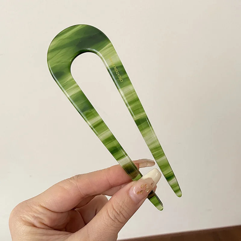 Serine | Women’s Marble Print Hair Fork with Pattern