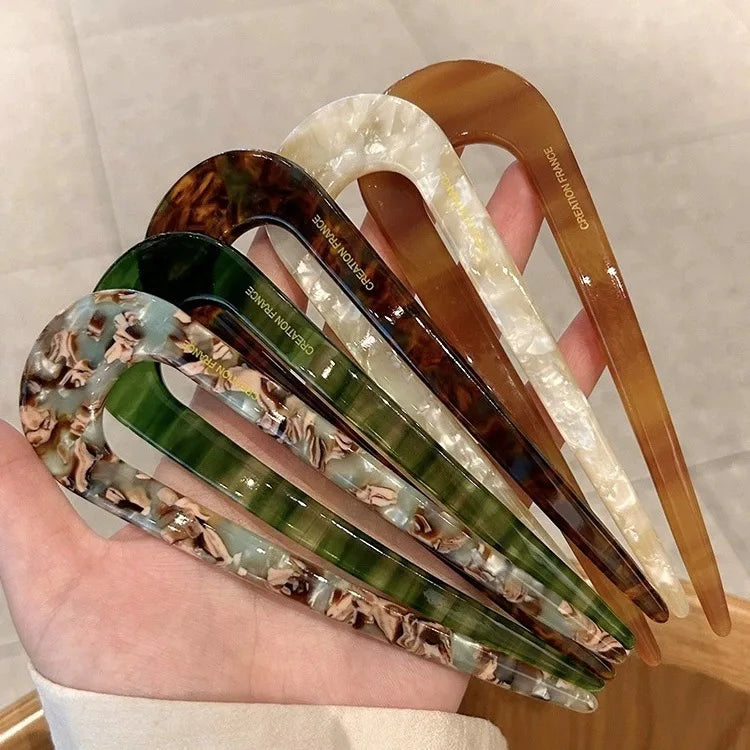 Serine | Women’s Marble Print Hair Fork with Pattern