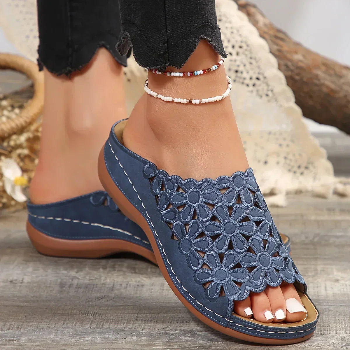 Ella | Women’s Floral Sandals with Cushioned Insole