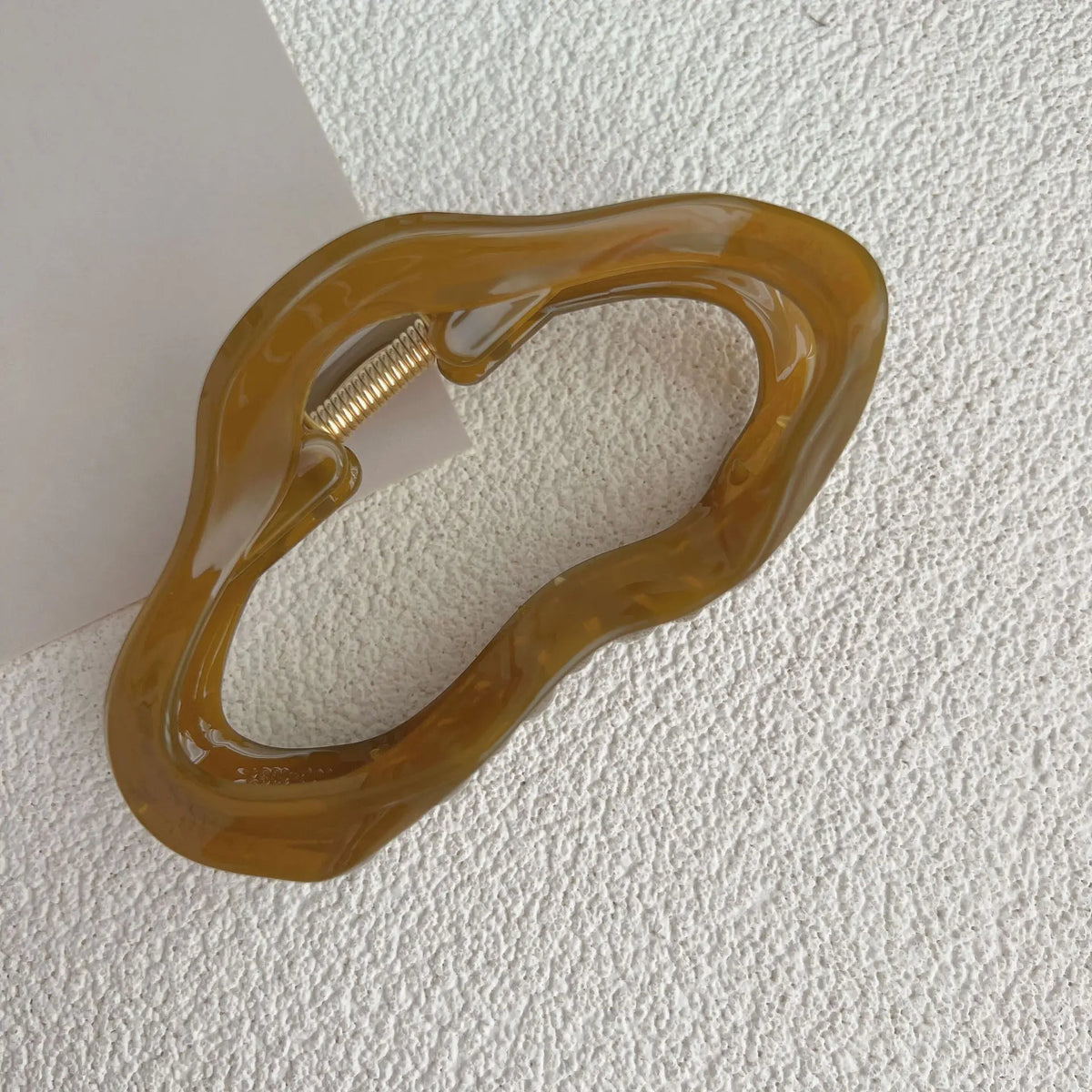 Jarra | Women’s Irregular Cave Hair Clips with Claws