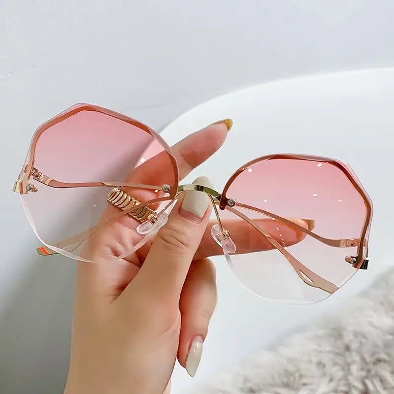Moana | Women’s Oversized Square Sunglasses with UV Protection