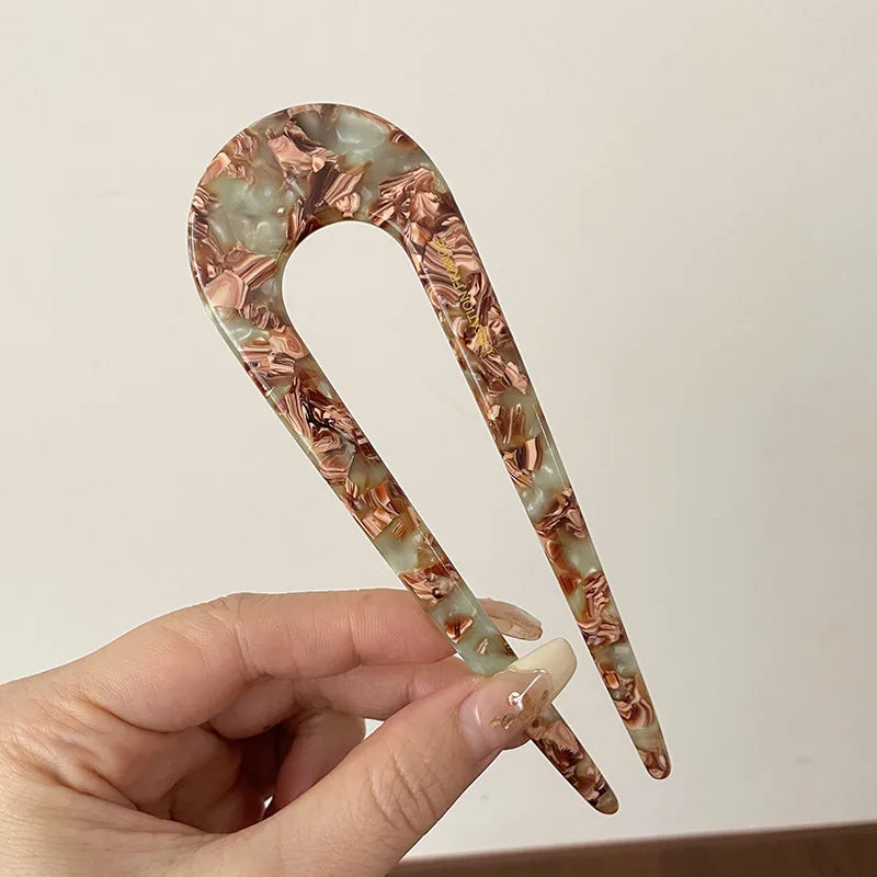 Serine | Women’s Marble Print Hair Fork with Pattern