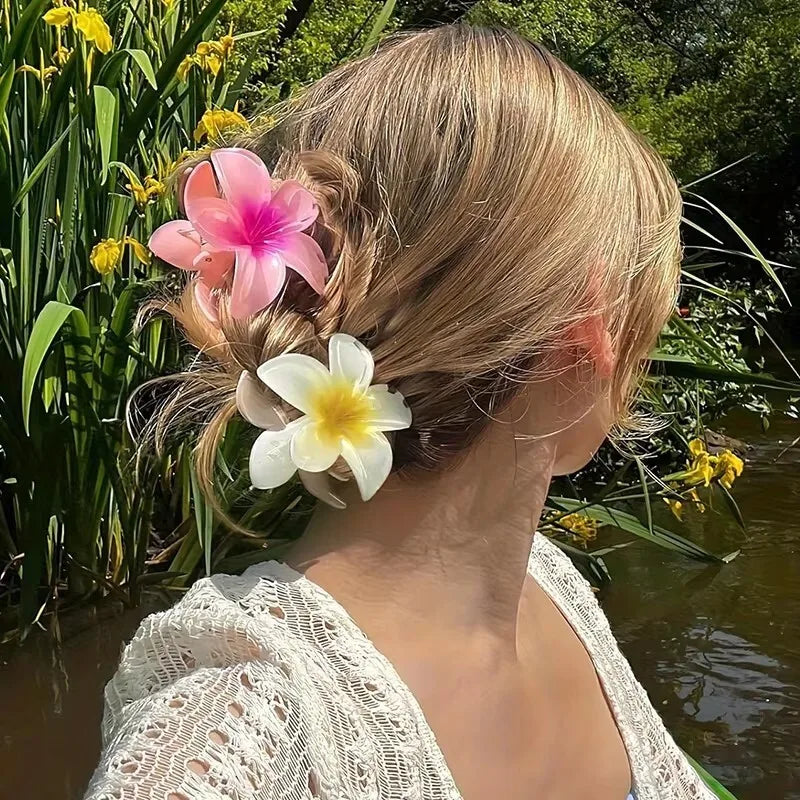 Nara | Women’s Hawaiian Gradient Flower Clip with Grip