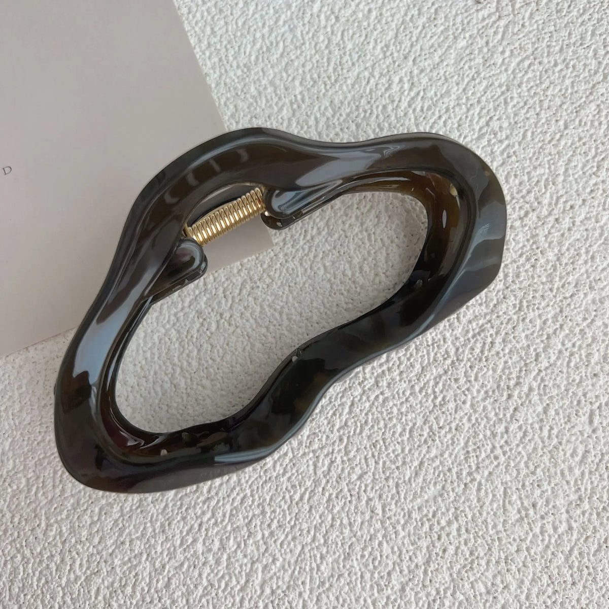 Jarra | Women’s Irregular Cave Hair Clips with Claws
