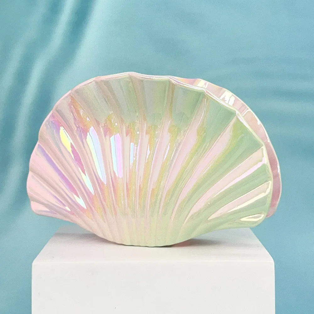 Muweordy | Women’s Gradient Shell Hair Claw with Shimmer