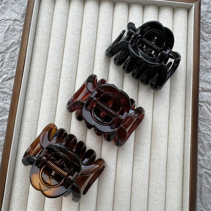 Wren | Women’s Large Hair Claw Clip with Grip