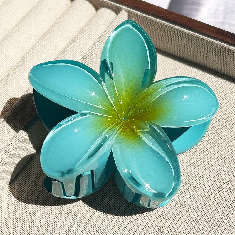 Nara | Women’s Hawaiian Gradient Flower Clip with Grip