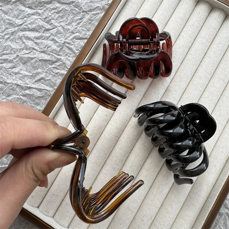 Wren | Women’s Large Hair Claw Clip with Grip