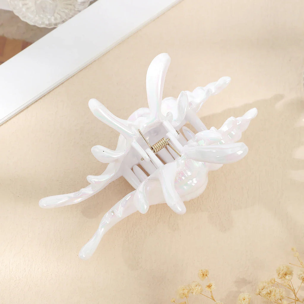 AWAYTR | Women’s Ocean Conch Hair Claw with Grip