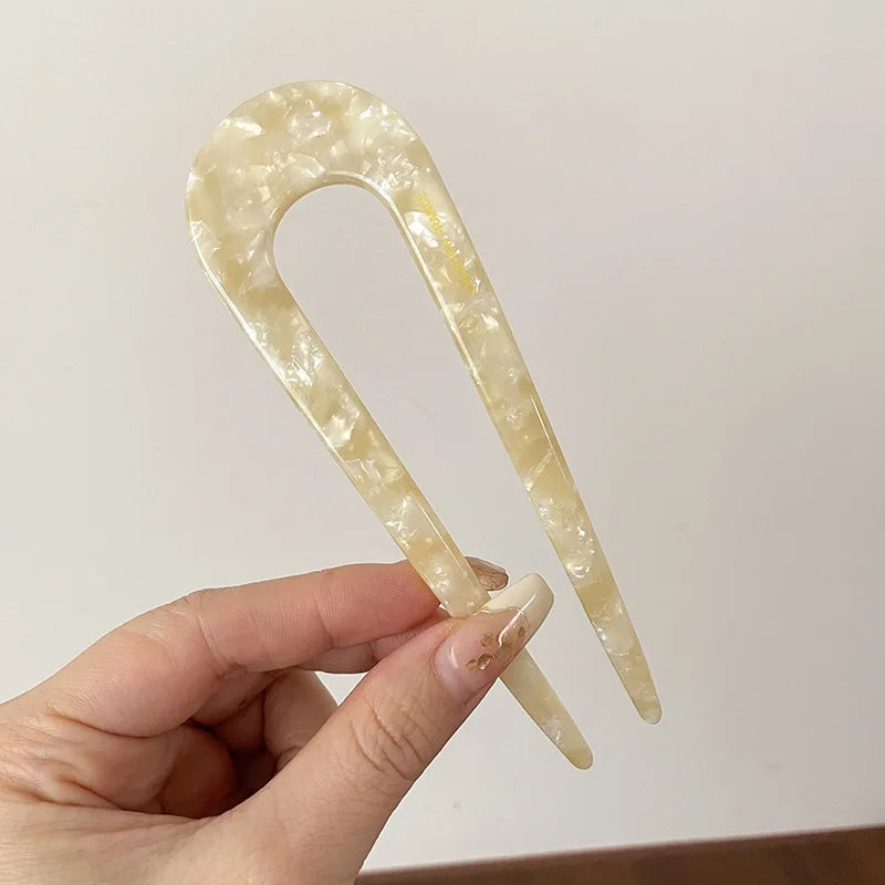 Serine | Women’s Marble Print Hair Fork with Pattern