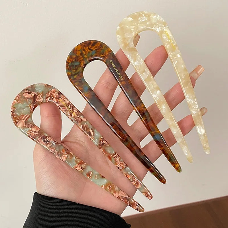 Serine | Women’s Marble Print Hair Fork with Pattern