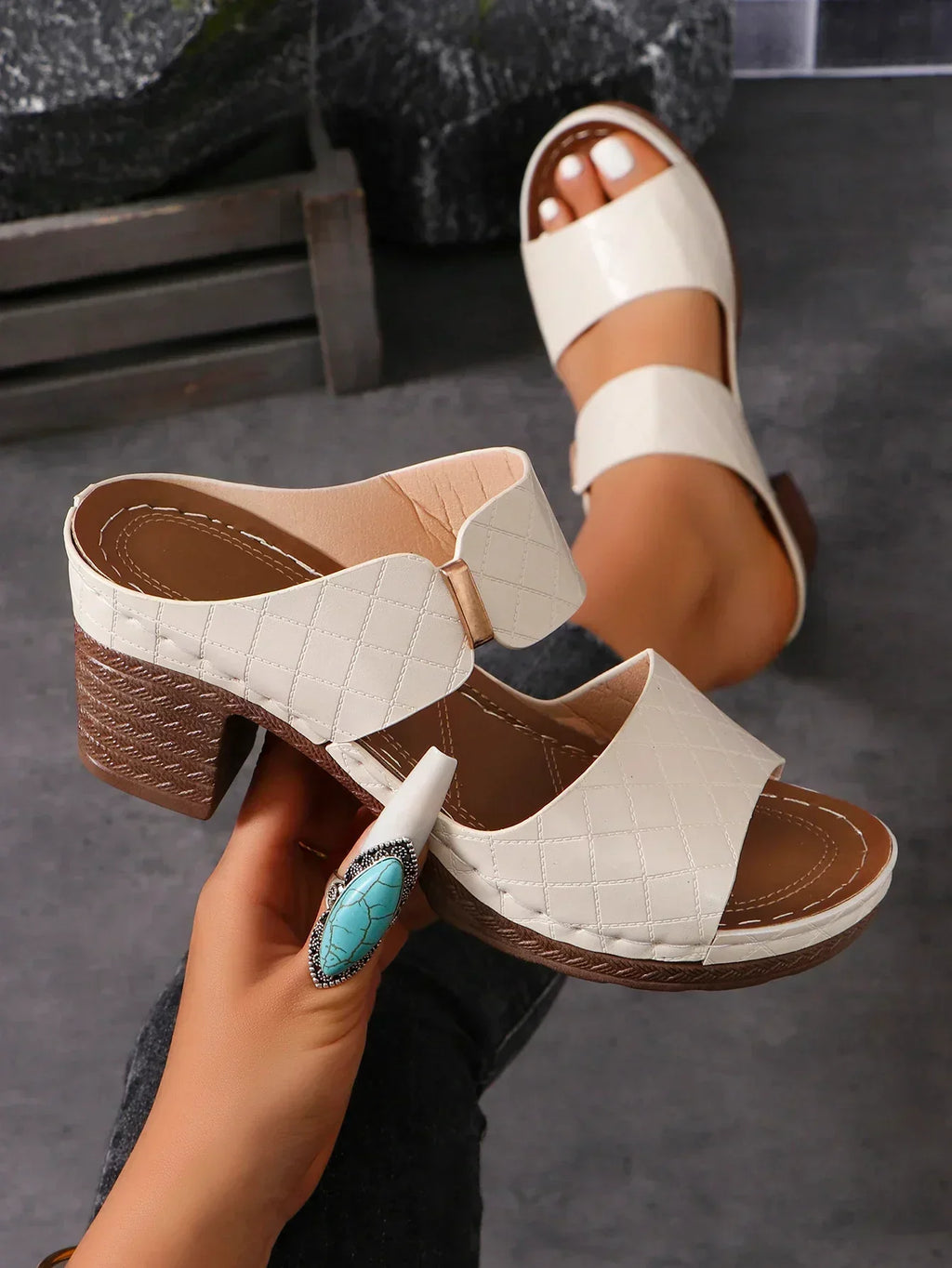 Shara | Women’s Versatile Block Heel Sandals with Straps