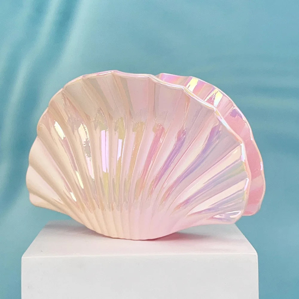 Muweordy | Women’s Gradient Shell Hair Claw with Shimmer