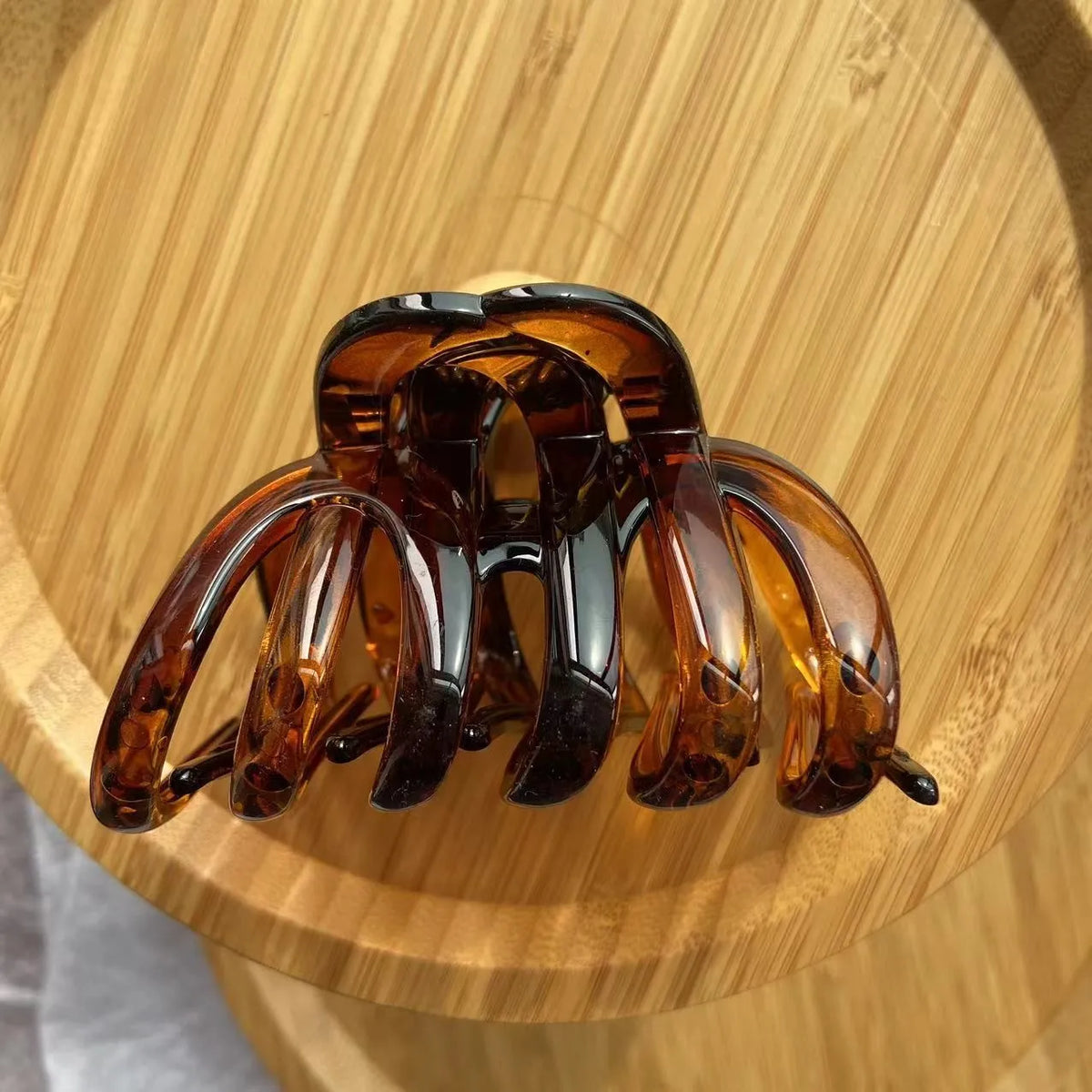 Wren | Women’s Large Hair Claw Clip with Grip