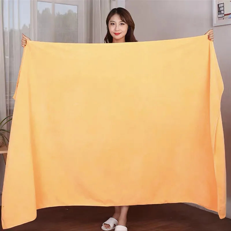 Sunny | Women’s Thick Microfiber Bath Towel with Plush