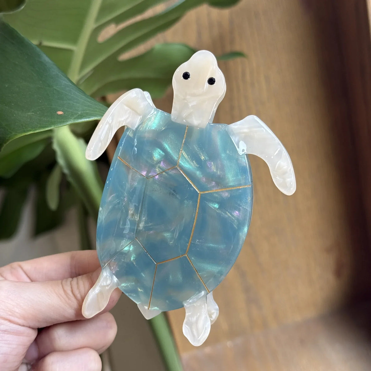 Alira | Women’s Mermaid Tortoise Hair Clip with Grip