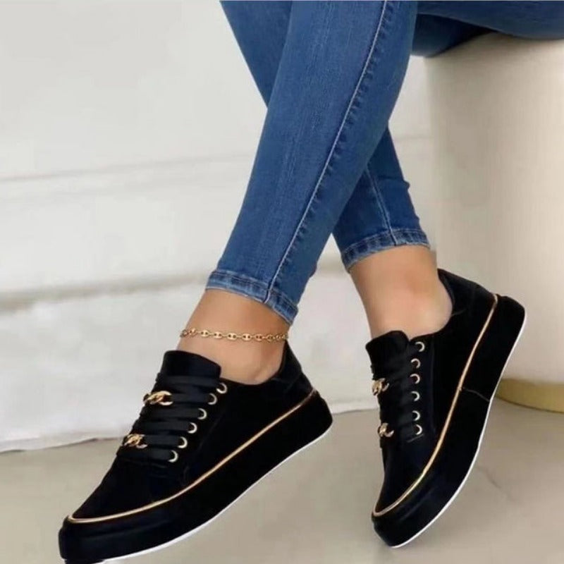 Cleo | Women’s Flat Sneakers with Gold Chain