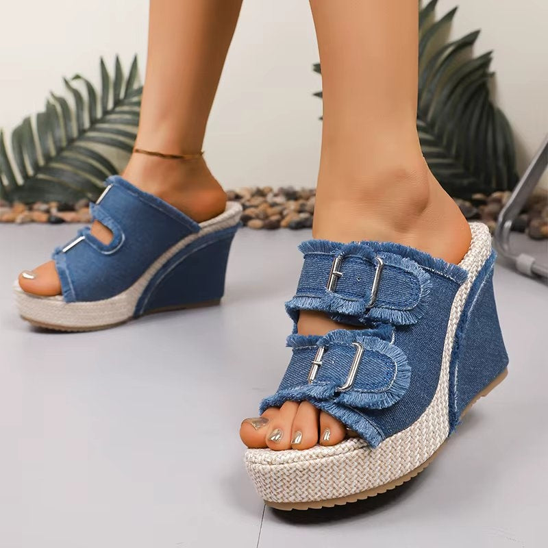 UrbanChic | Women’s Chunky Buckle Wedge Sandals with Cushioning