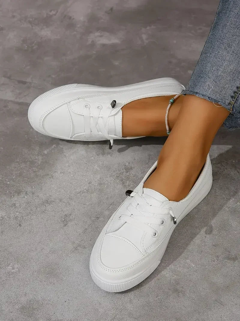 Casual Round Toe Flat Shoes with Lace-Up Design for Women