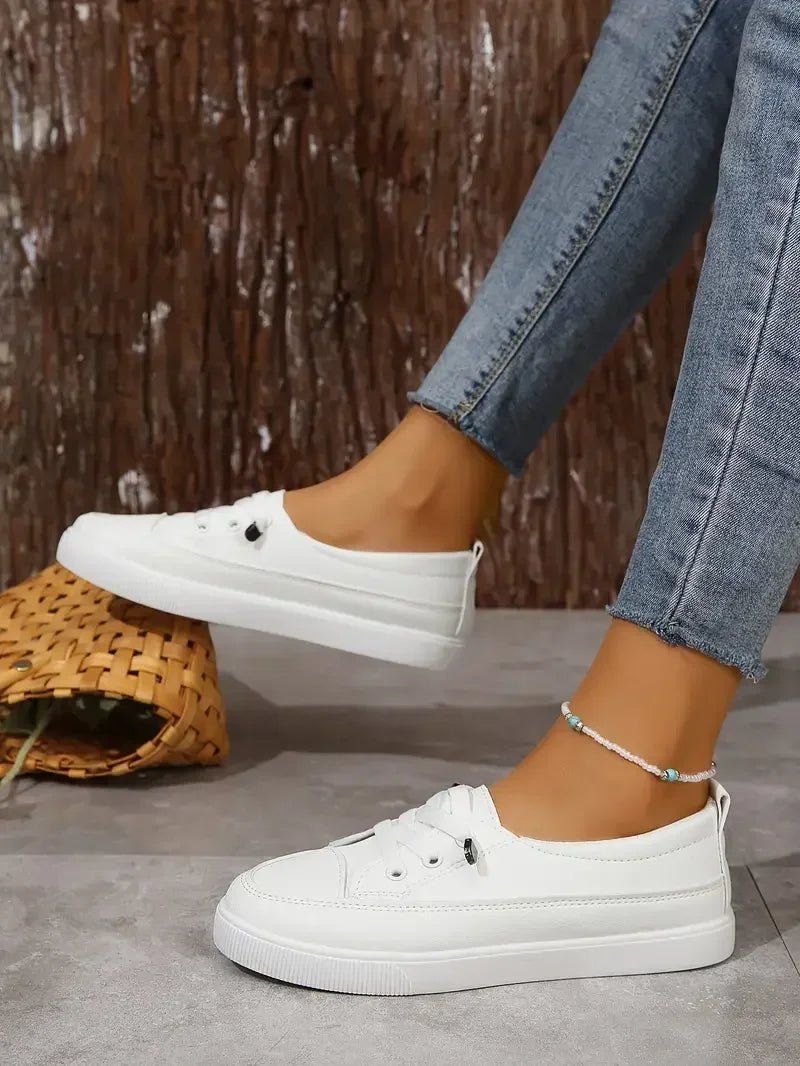 Casual Round Toe Flat Shoes with Lace-Up Design for Women