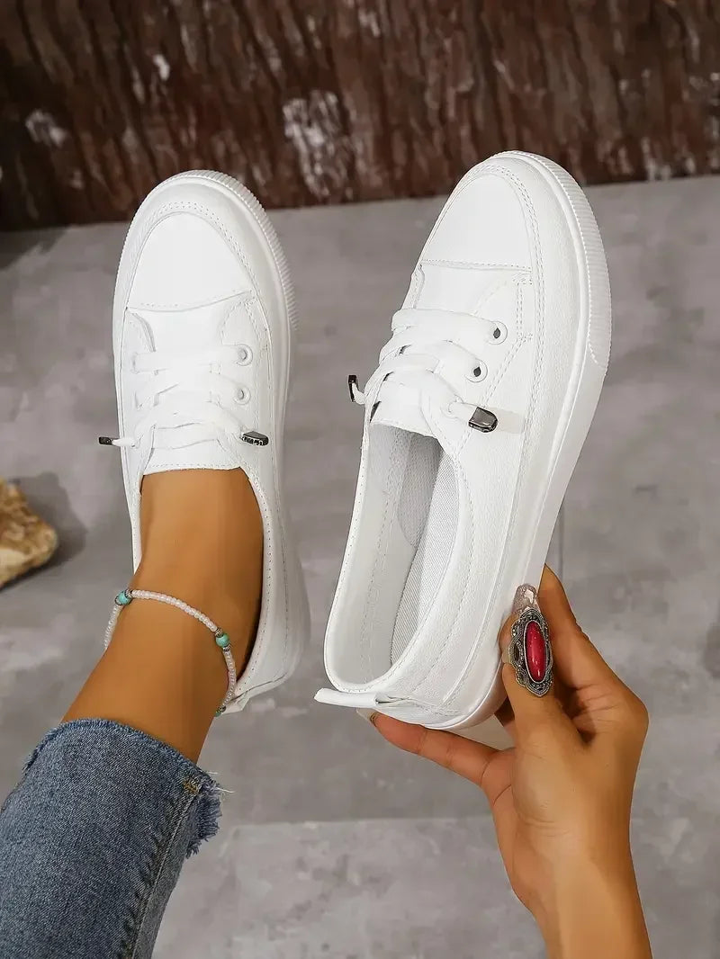 Casual Round Toe Flat Shoes with Lace-Up Design for Women